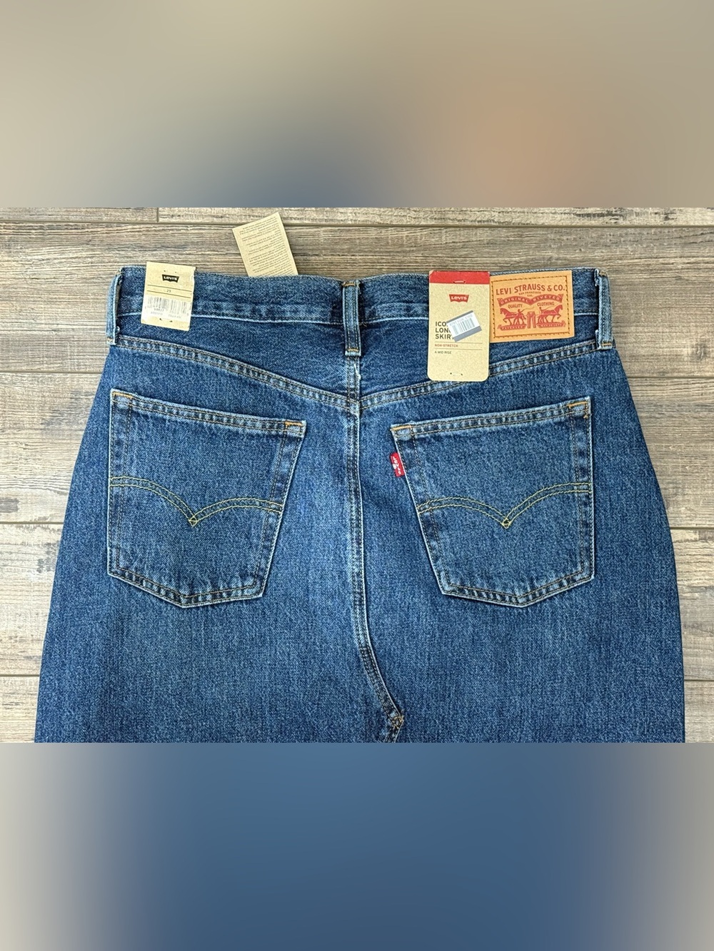 Levi’s Iconic Long Denim Maxi Skirt 29 - Picture 5 of 11